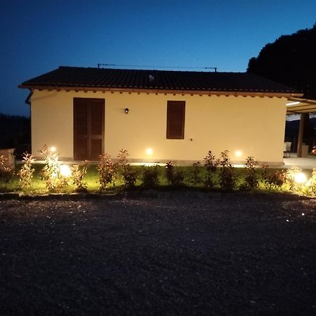 Agriturismo Poggio Rotondo ซานจีมิญญาโน ภายนอก รูปภาพ
