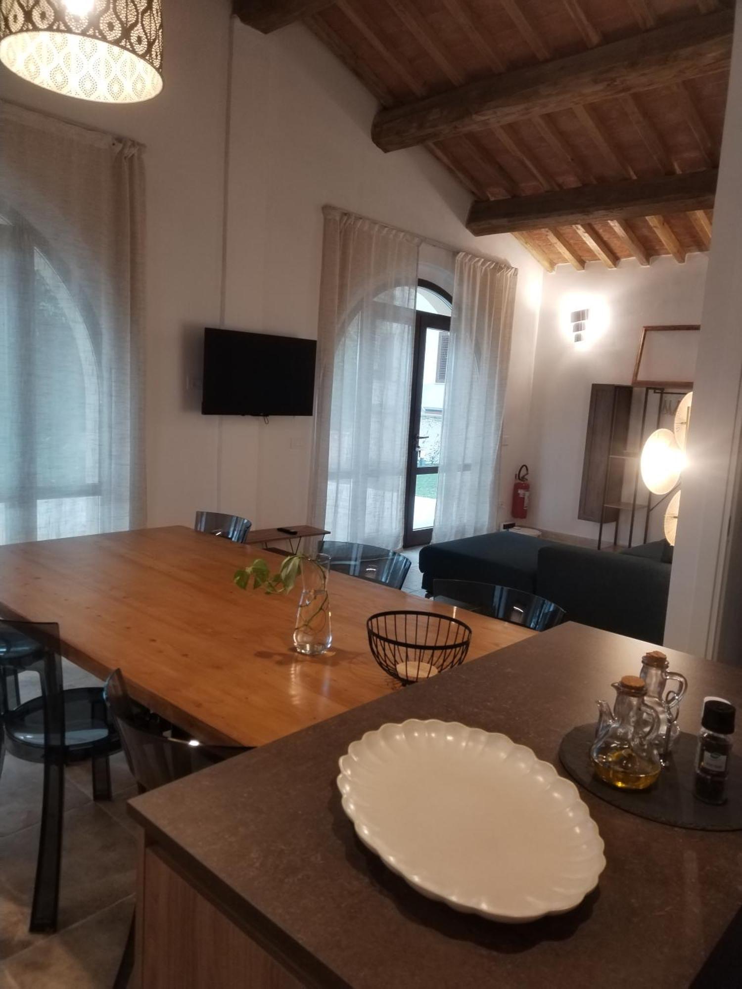 Agriturismo Poggio Rotondo ซานจีมิญญาโน ภายนอก รูปภาพ