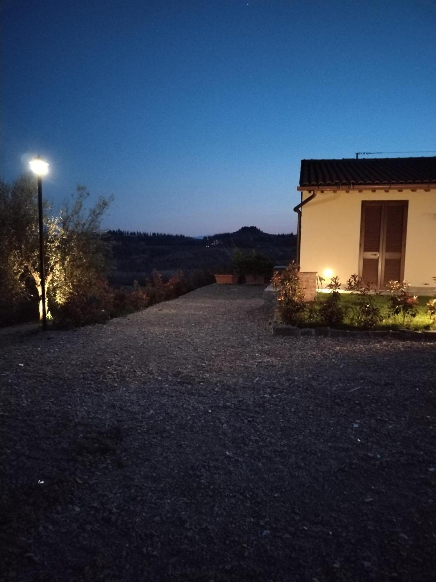 Agriturismo Poggio Rotondo ซานจีมิญญาโน ภายนอก รูปภาพ